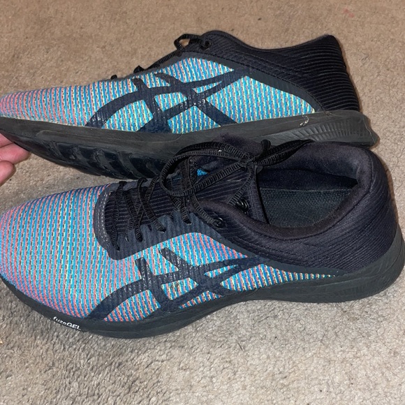 ASICS FUZEX RUSH LIGHTWEIGHT RUNNING SHOE Size 9 - Picture 3 of 6